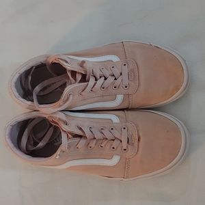 𝅺vans Pink Canvas Sneakers
